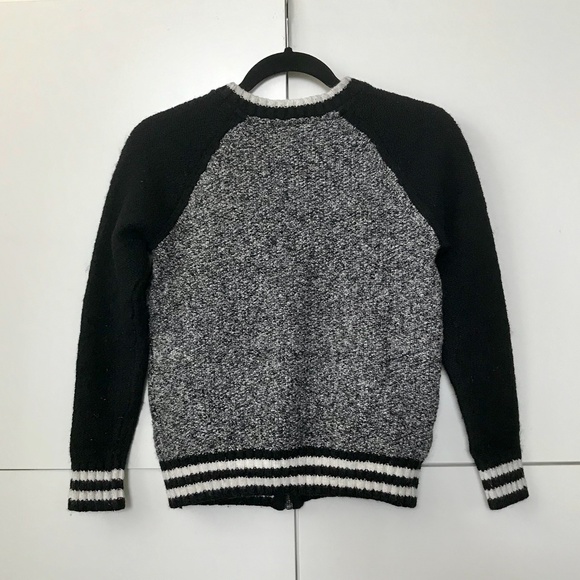 🍀 2 FOR $30 🍀 AE Pepper grey Knit Sweater - Picture 7 of 7